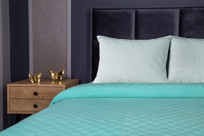 Load image into Gallery viewer, Maura All Season Cotton Decorative Thermal Bed Blankets, Classic Basket Wave Breathable, Super Soft, Cozy Blanket and Perfect for Layering Any Bed. Twin Size 66”x 90”

