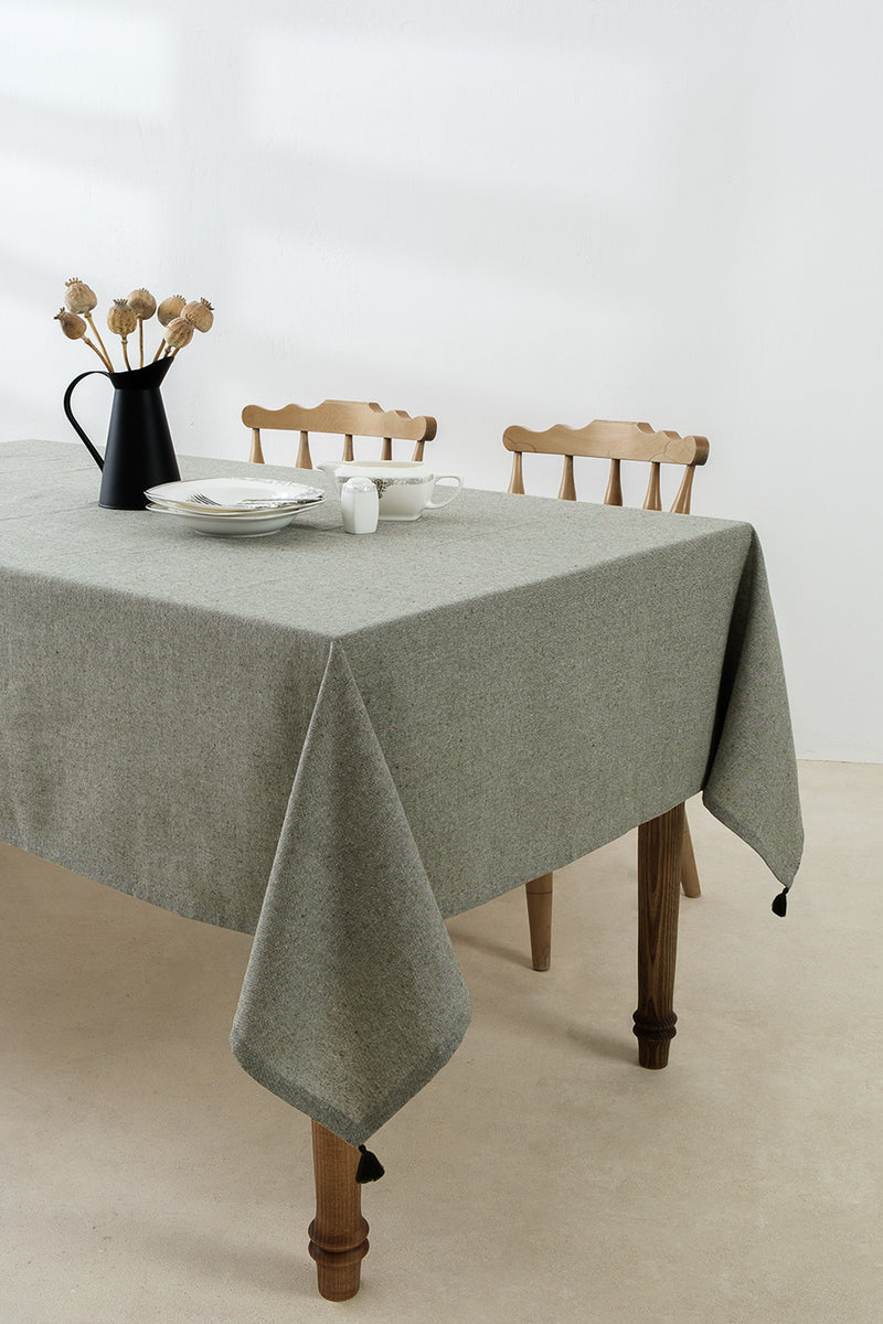 Load image into Gallery viewer, Selendi Green Tablecloth 150x250
